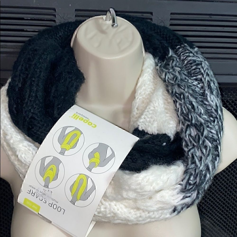 ‎Capelli New York loop infinity scarf Knit NWT White Black